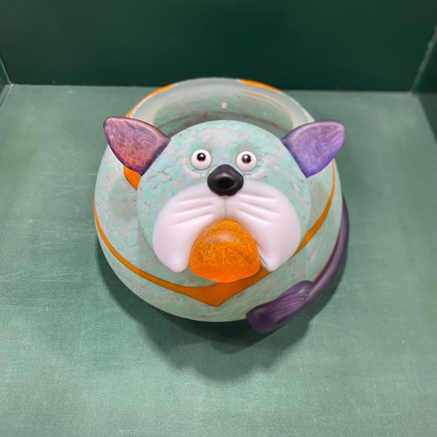 GIZMO BOROWSKI STUDIO GLASS VASE